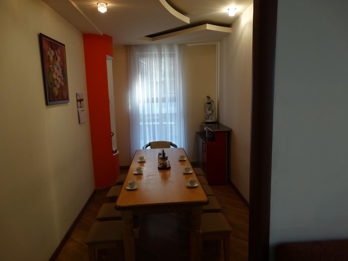 Destiny 1 Hostel Jerevan Eksteriør billede